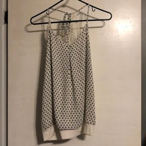 Maurice’s tank top